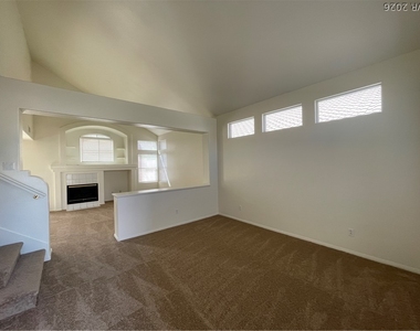 1517 Cross Country Street - Photo Thumbnail 10