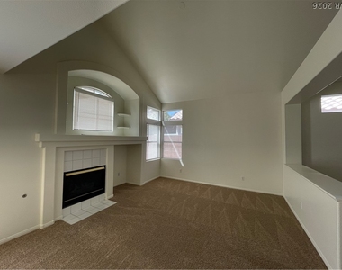 1517 Cross Country Street - Photo Thumbnail 9
