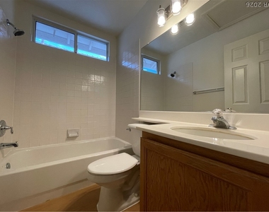 1517 Cross Country Street - Photo Thumbnail 22