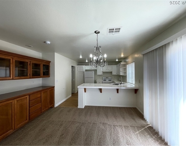 1517 Cross Country Street - Photo Thumbnail 4