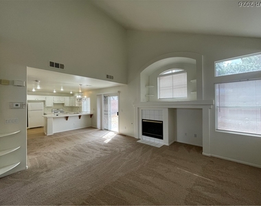 1517 Cross Country Street - Photo Thumbnail 8