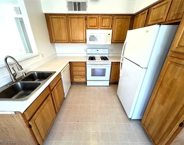 5710 E Tropicana Avenue - Photo Thumbnail 8
