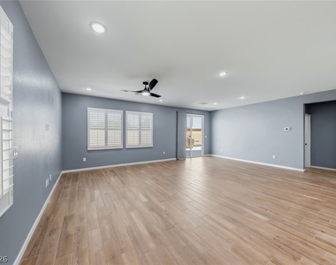 8672 Bench Street - Photo Thumbnail 10