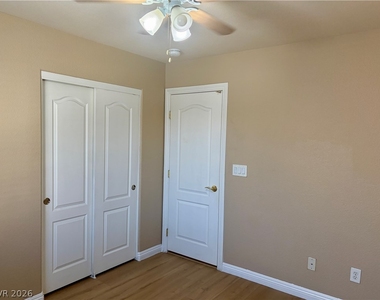 2065 Scanlon Ferry Court - Photo Thumbnail 20