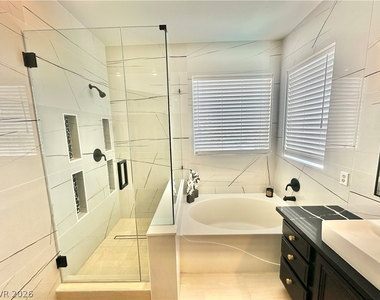 10637 Turquoise Valley Drive - Photo Thumbnail 38