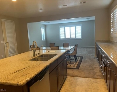 8593 Gabby Creek Drive - Photo Thumbnail 3