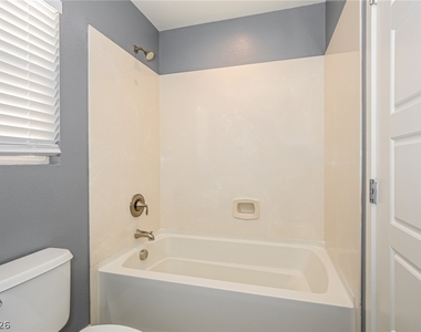 9389 Brigham Avenue - Photo Thumbnail 10