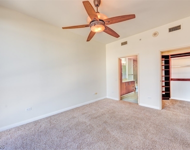 200 Sahara Avenue - Photo Thumbnail 13