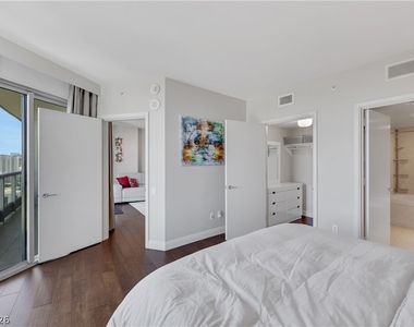 322 Karen Avenue - Photo Thumbnail 7
