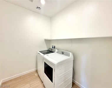 1502 Eva Crossing Place - Photo Thumbnail 26