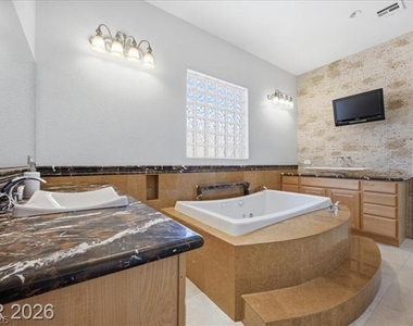 2765 Struan Avenue - Photo Thumbnail 25