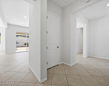 2765 Struan Avenue - Photo Thumbnail 21