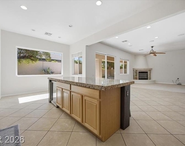 2765 Struan Avenue - Photo Thumbnail 6