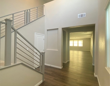 5941 Ascero Street - Photo Thumbnail 4