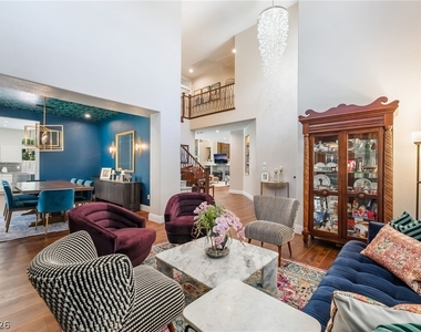 1922 Grey Eagle Street - Photo Thumbnail 17