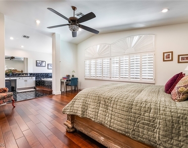 1922 Grey Eagle Street - Photo Thumbnail 32