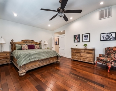 1922 Grey Eagle Street - Photo Thumbnail 33