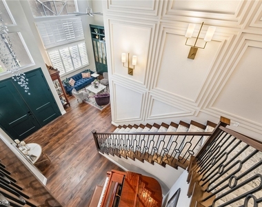 1922 Grey Eagle Street - Photo Thumbnail 30