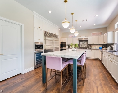 1922 Grey Eagle Street - Photo Thumbnail 23