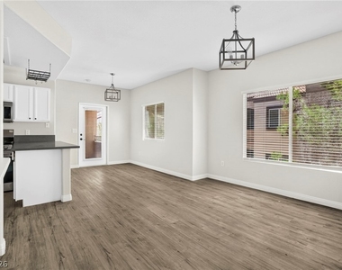 9580 W Reno Avenue - Photo Thumbnail 1