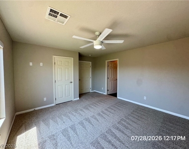 6049 Thistle Meadow Avenue - Photo Thumbnail 26