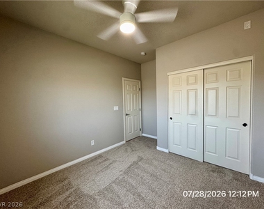 6049 Thistle Meadow Avenue - Photo Thumbnail 19
