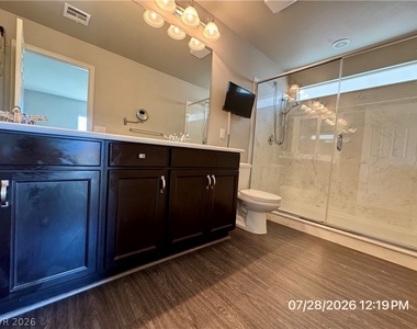 6049 Thistle Meadow Avenue - Photo Thumbnail 37