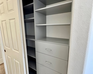7143 S Durango Drive - Photo Thumbnail 10