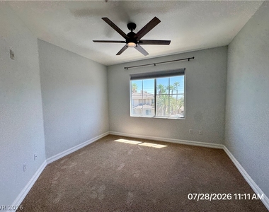 7143 S Durango Drive - Photo Thumbnail 8