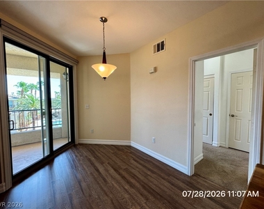 7143 S Durango Drive - Photo Thumbnail 4