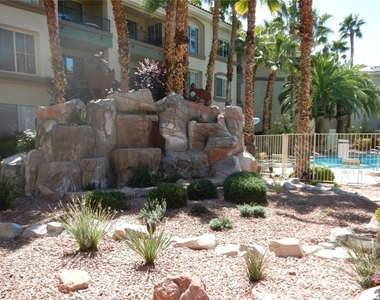 7143 S Durango Drive - Photo Thumbnail 39