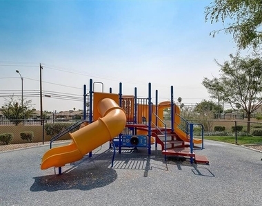 20 E Serene Avenue - Photo Thumbnail 41
