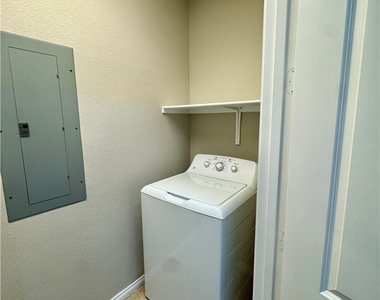 20 E Serene Avenue - Photo Thumbnail 30