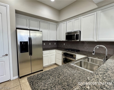 20 E Serene Avenue - Photo Thumbnail 3
