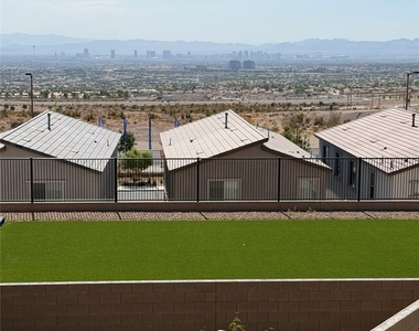 1474 Great Snipe Avenue - Photo Thumbnail 12