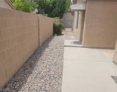 4013 Forest Knoll Lane - Photo Thumbnail 9