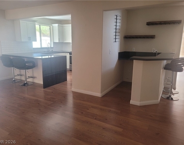 4013 Forest Knoll Lane - Photo Thumbnail 14