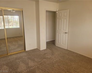 4013 Forest Knoll Lane - Photo Thumbnail 26