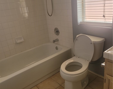 4013 Forest Knoll Lane - Photo Thumbnail 24