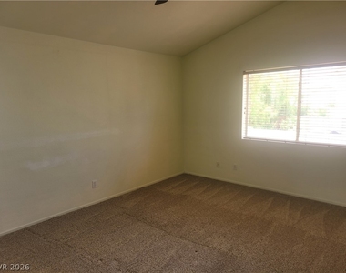 4013 Forest Knoll Lane - Photo Thumbnail 21