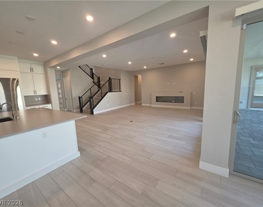 5053 Slatestone Street - Photo Thumbnail 22