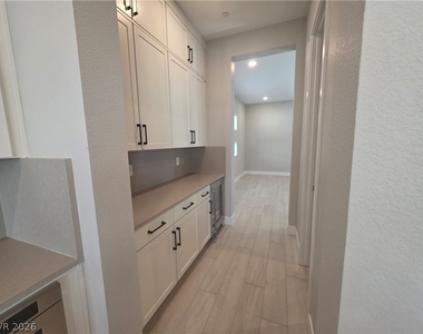 5053 Slatestone Street - Photo Thumbnail 12