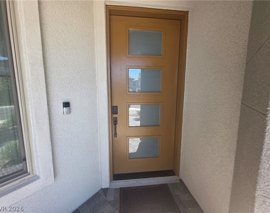 5053 Slatestone Street - Photo Thumbnail 4