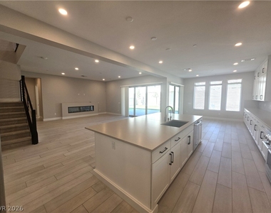 5053 Slatestone Street - Photo Thumbnail 16