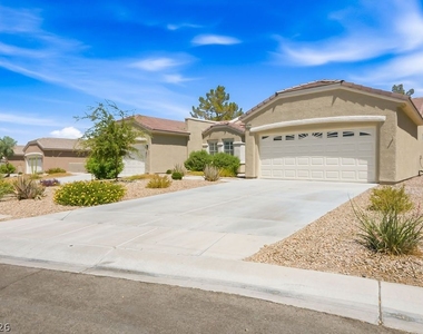 2517 Springville Way - Photo Thumbnail 2