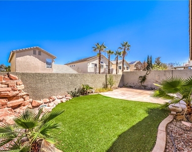 7236 Victoria Oak Court - Photo Thumbnail 14