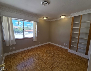 3030 El Camino Avenue - Photo Thumbnail 42