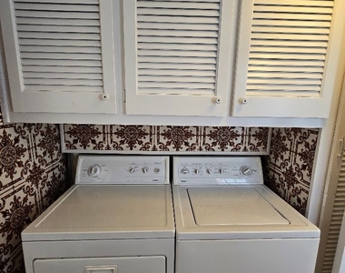 3030 El Camino Avenue - Photo Thumbnail 18