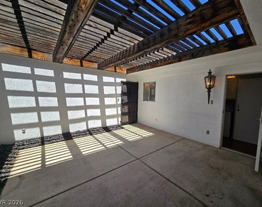3030 El Camino Avenue - Photo Thumbnail 46