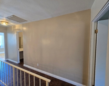 3030 El Camino Avenue - Photo Thumbnail 22